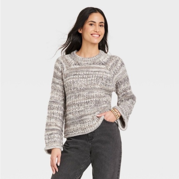 Universal Thread Sweaters - Universal thread gray pullover sweater nwt
